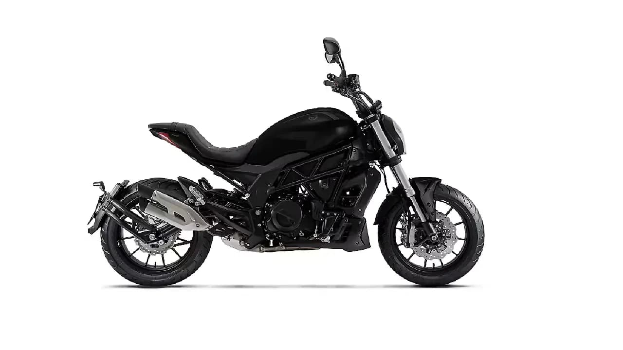 Benelli 502C in Glossy Black