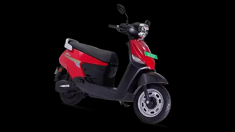BGauss C12i Right Front Three Quarter