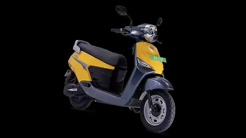 BGauss C12i Right Front Three Quarter