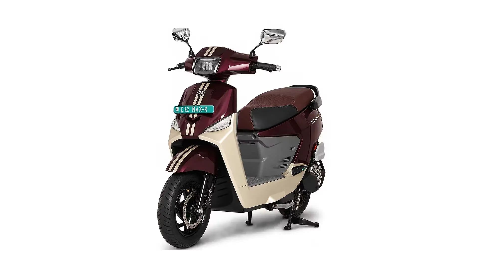 BGauss C12 MaxR Left Front Three Quarter