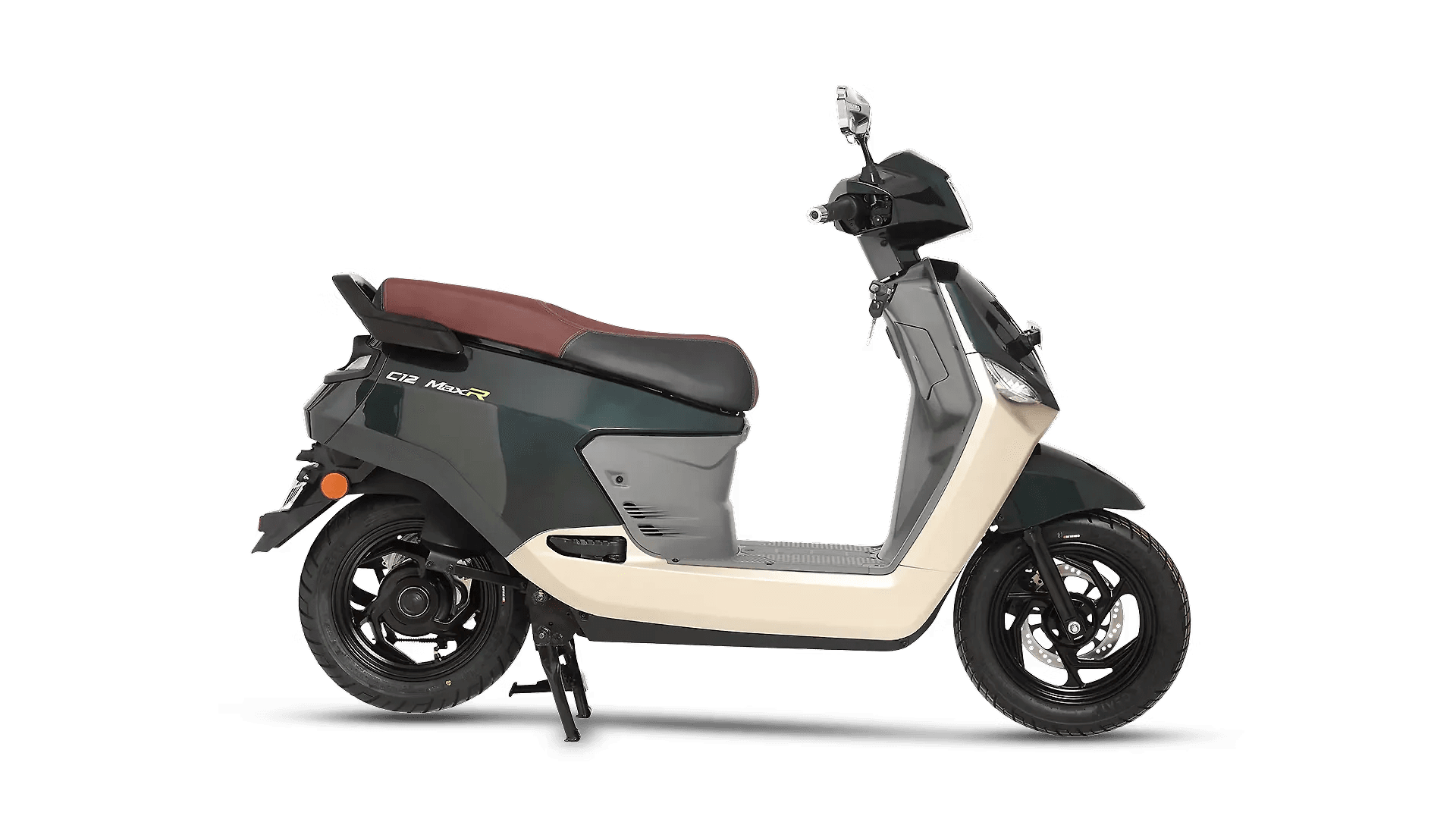 BGauss C12 MaxR Right Side View
