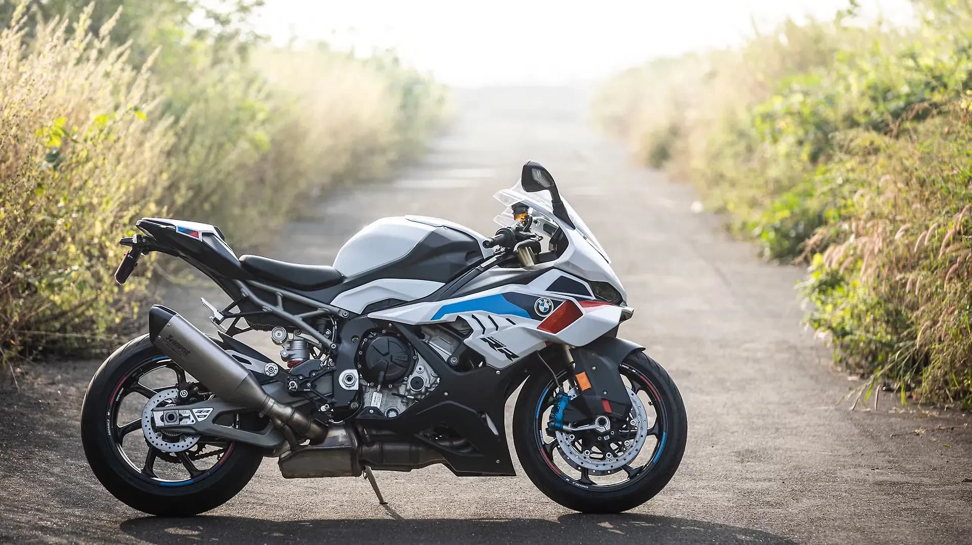 BMW S1000RR Right Side View