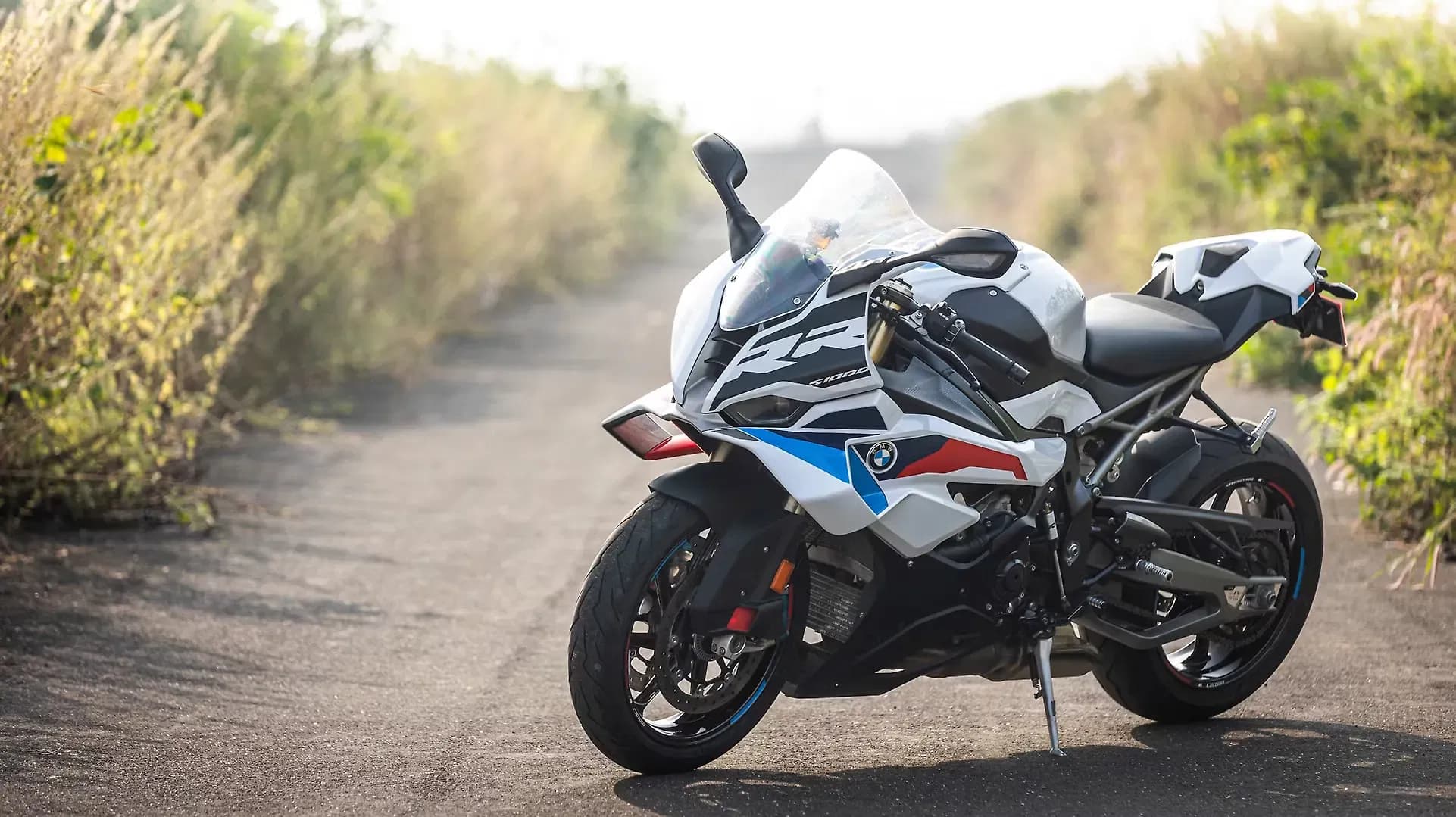 BMW S1000RR Left Front Three Quarter