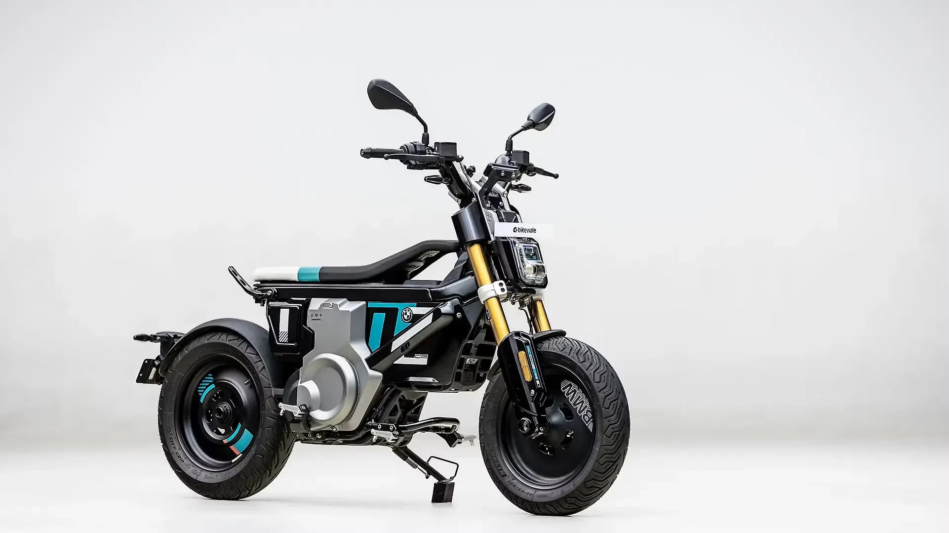 BMW CE 02 Right Front Three Quarter