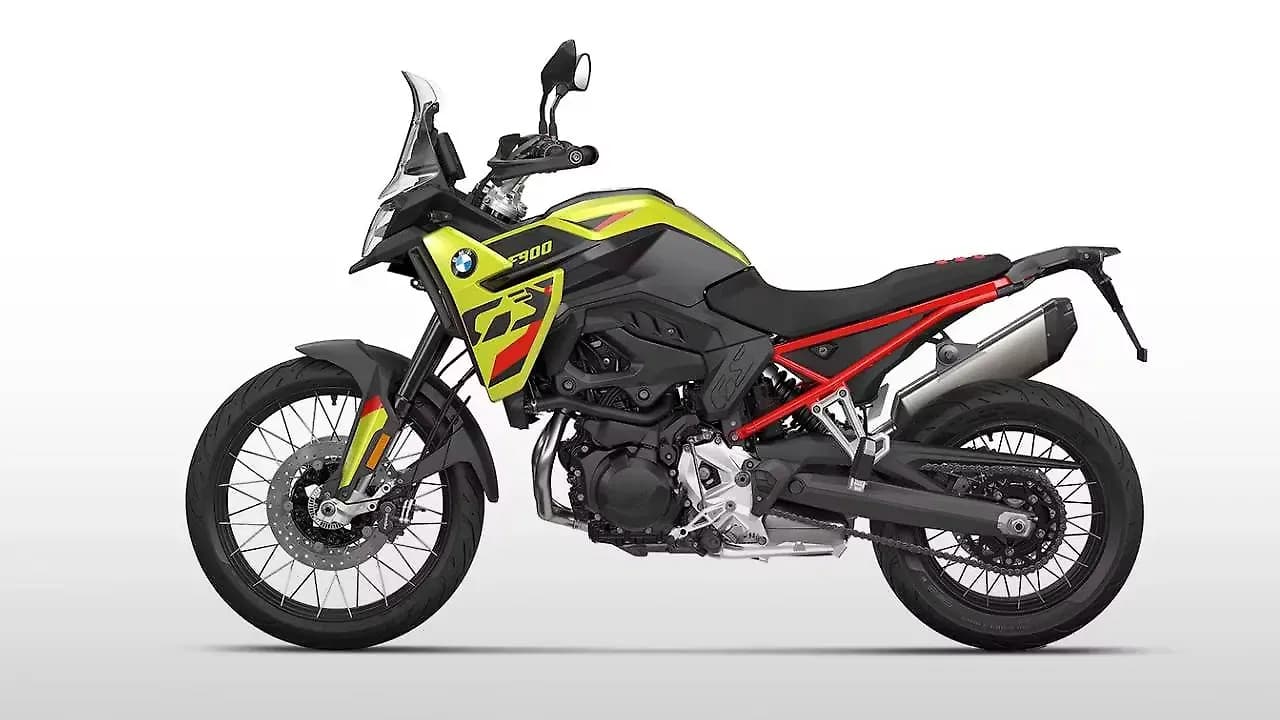 BMW F 900 GS Left Side View