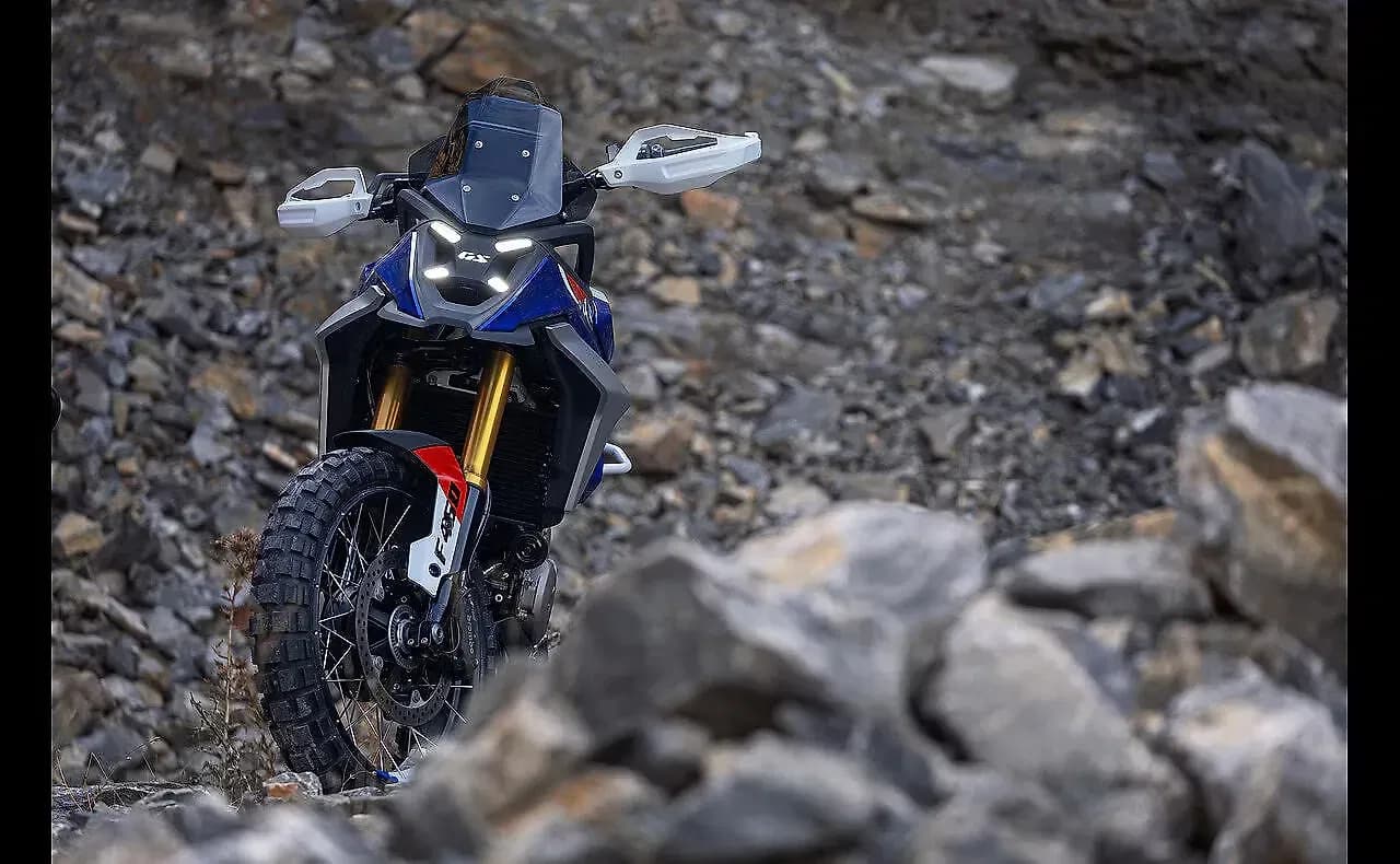 BMW F 450 GS Front View