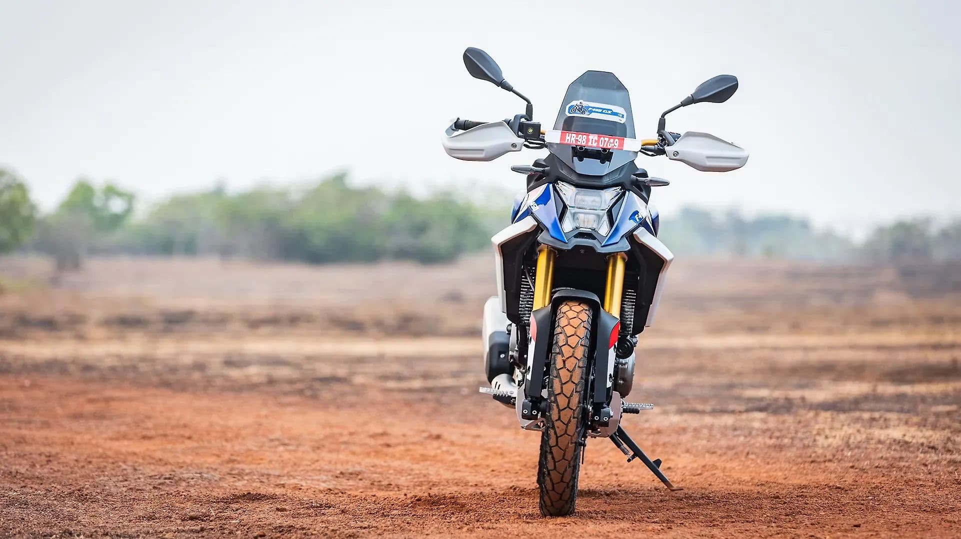 BMW F 450 GS Front View