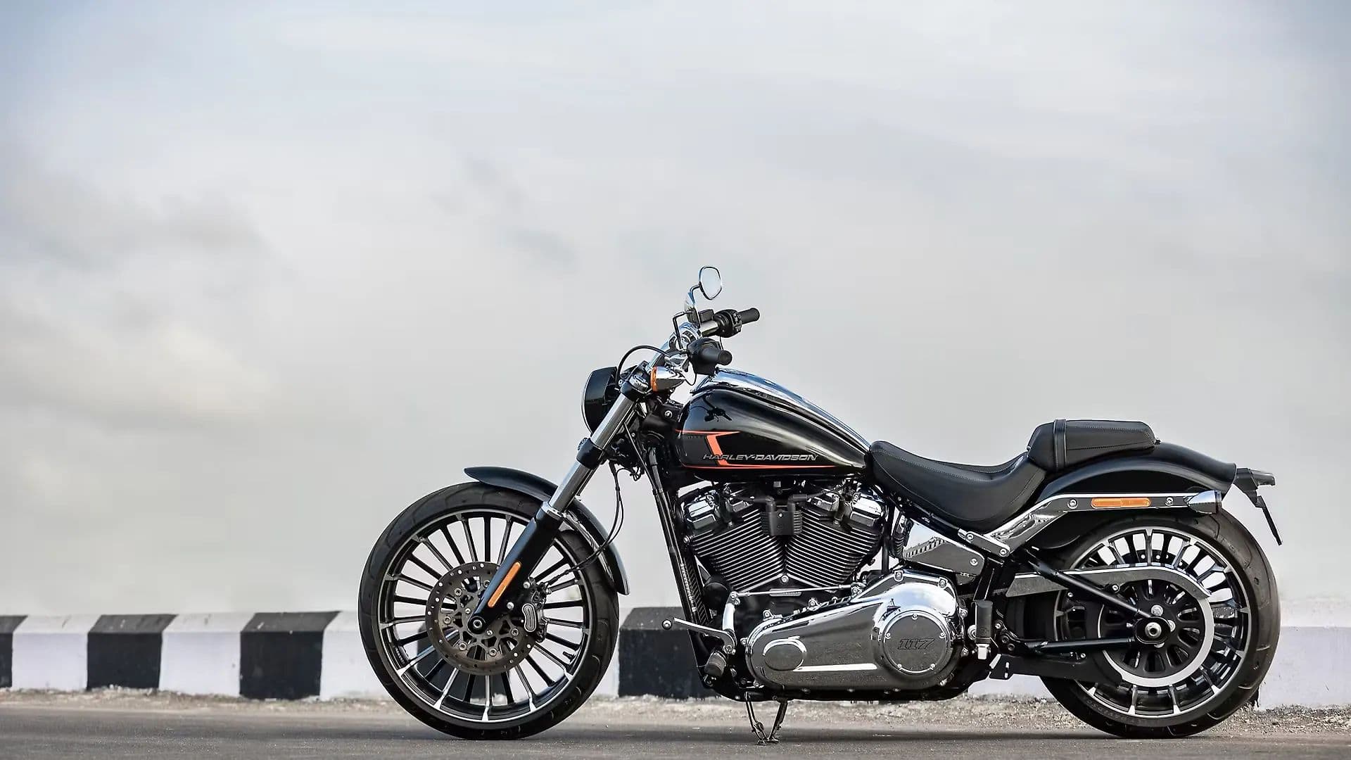 Harley-Davidson Breakout Left Side View