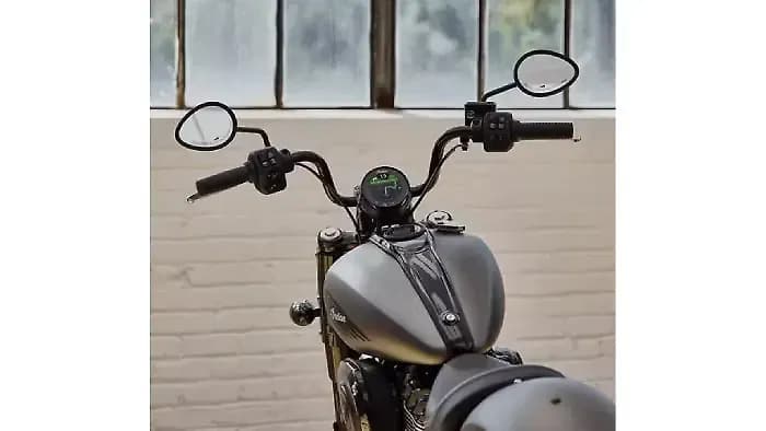Indian Chief Bobber Dark Horse Handlebar