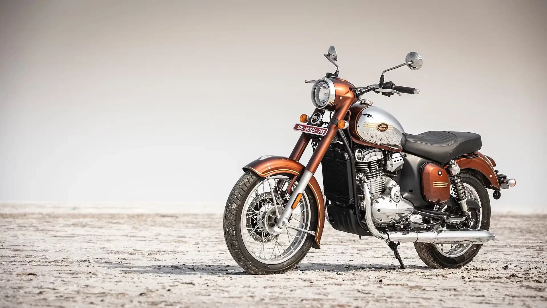 Jawa 350 Left Front Three Quarter
