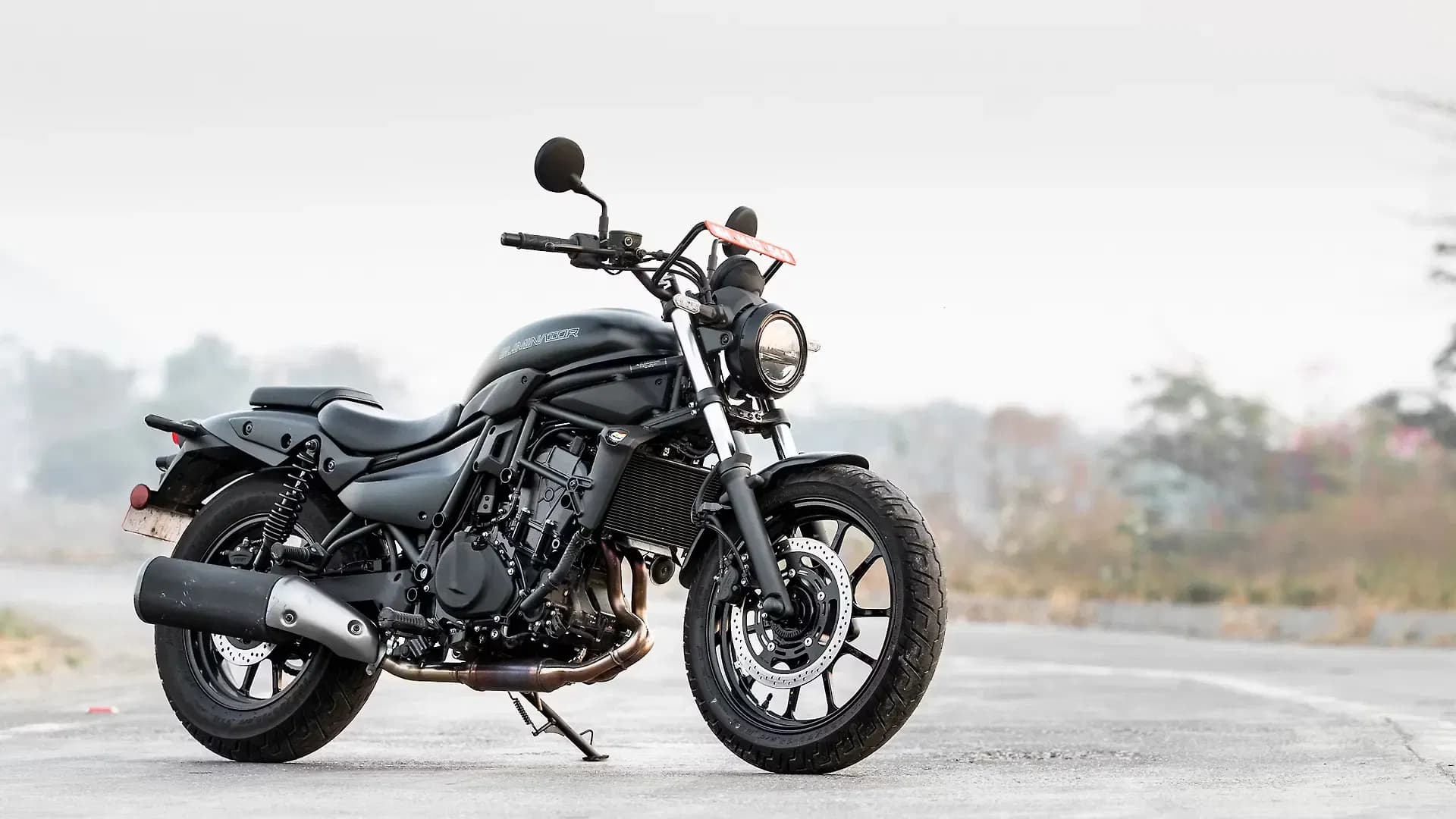 Kawasaki Eliminator Right Front Three Quarter