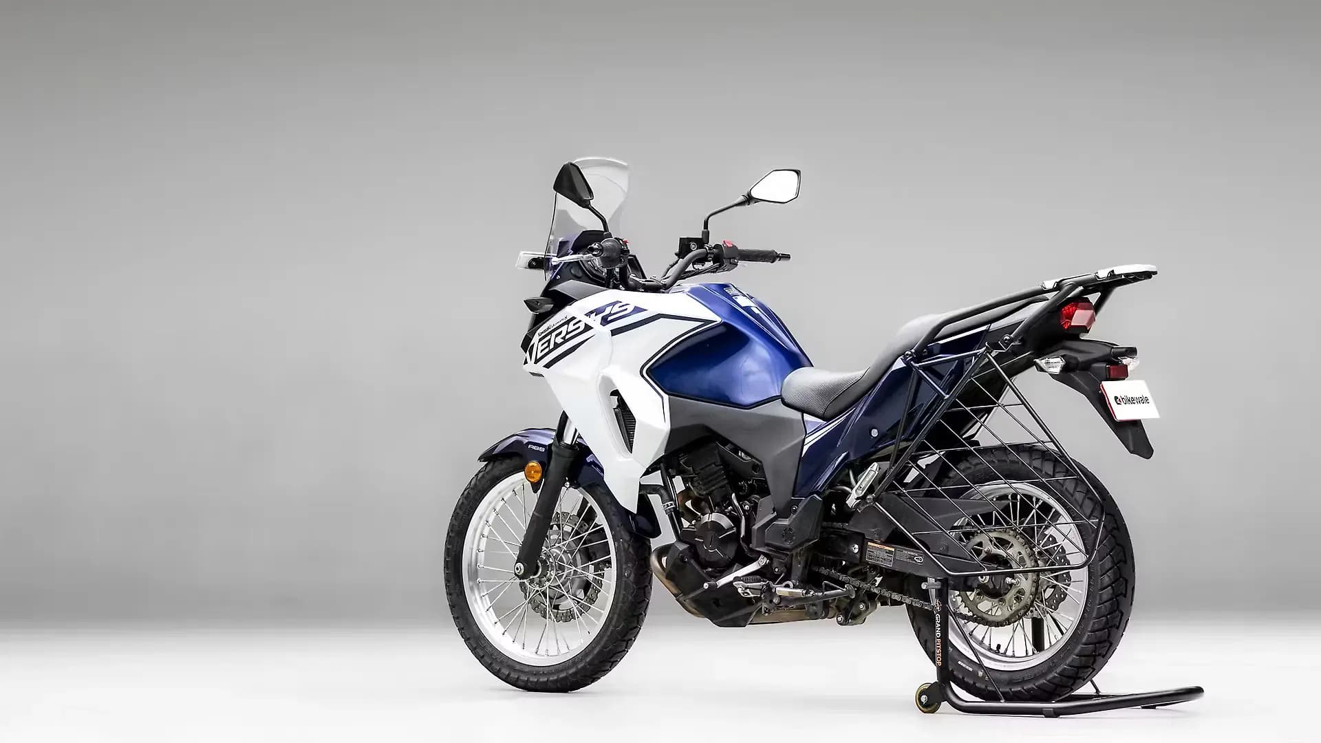 Kawasaki Versys-X 300 Left Rear Three Quarter