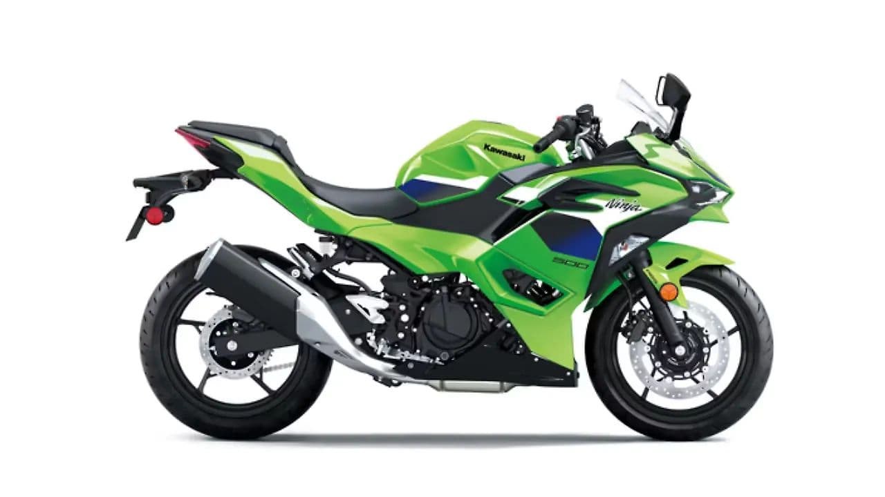 Kawasaki Ninja 500 Right Side View