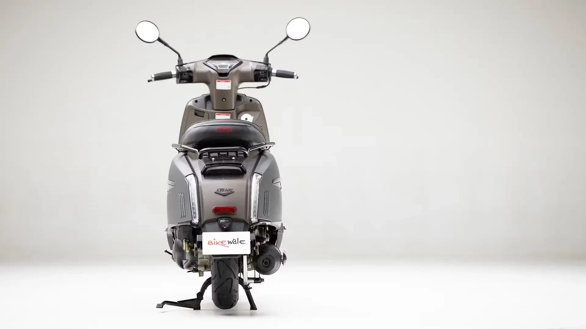 Keeway Sixties 300i Rear View