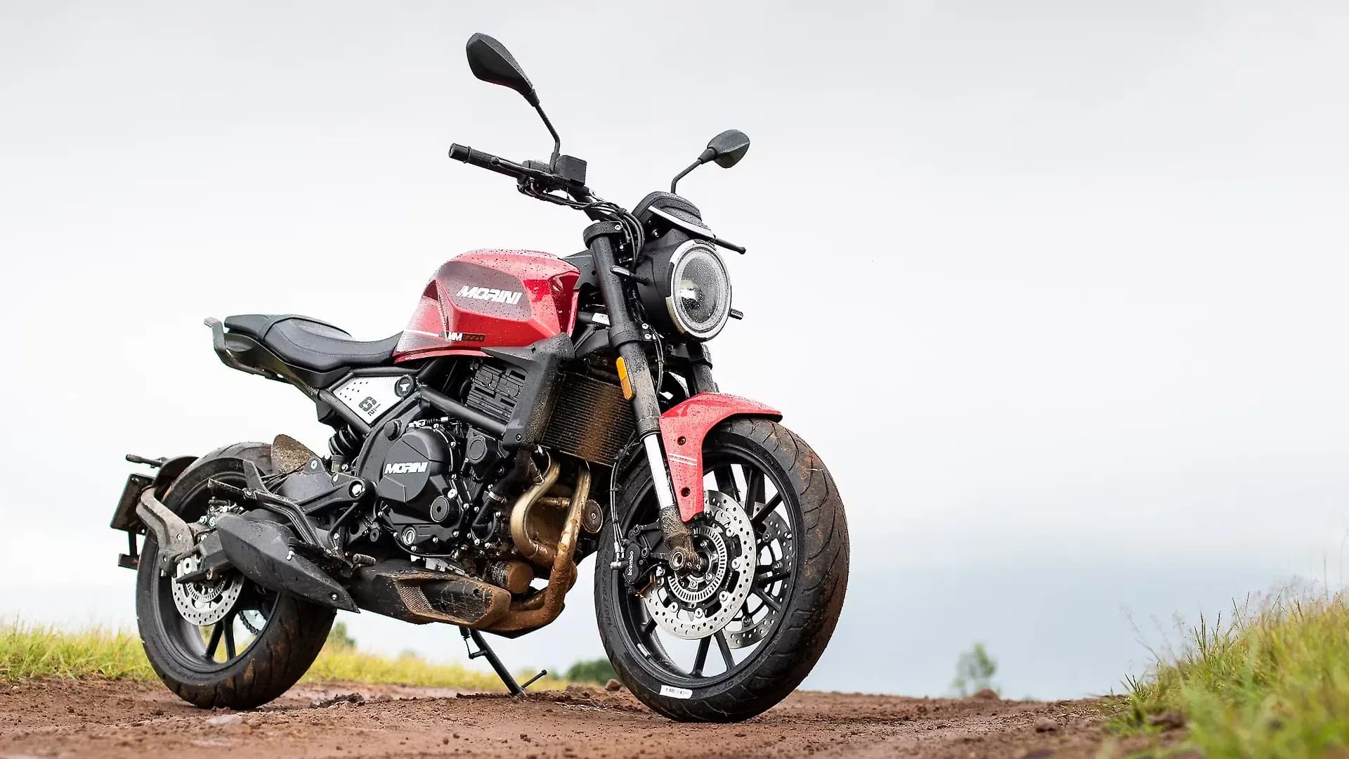 Moto Morini Seiemmezzo Right Front Three Quarter