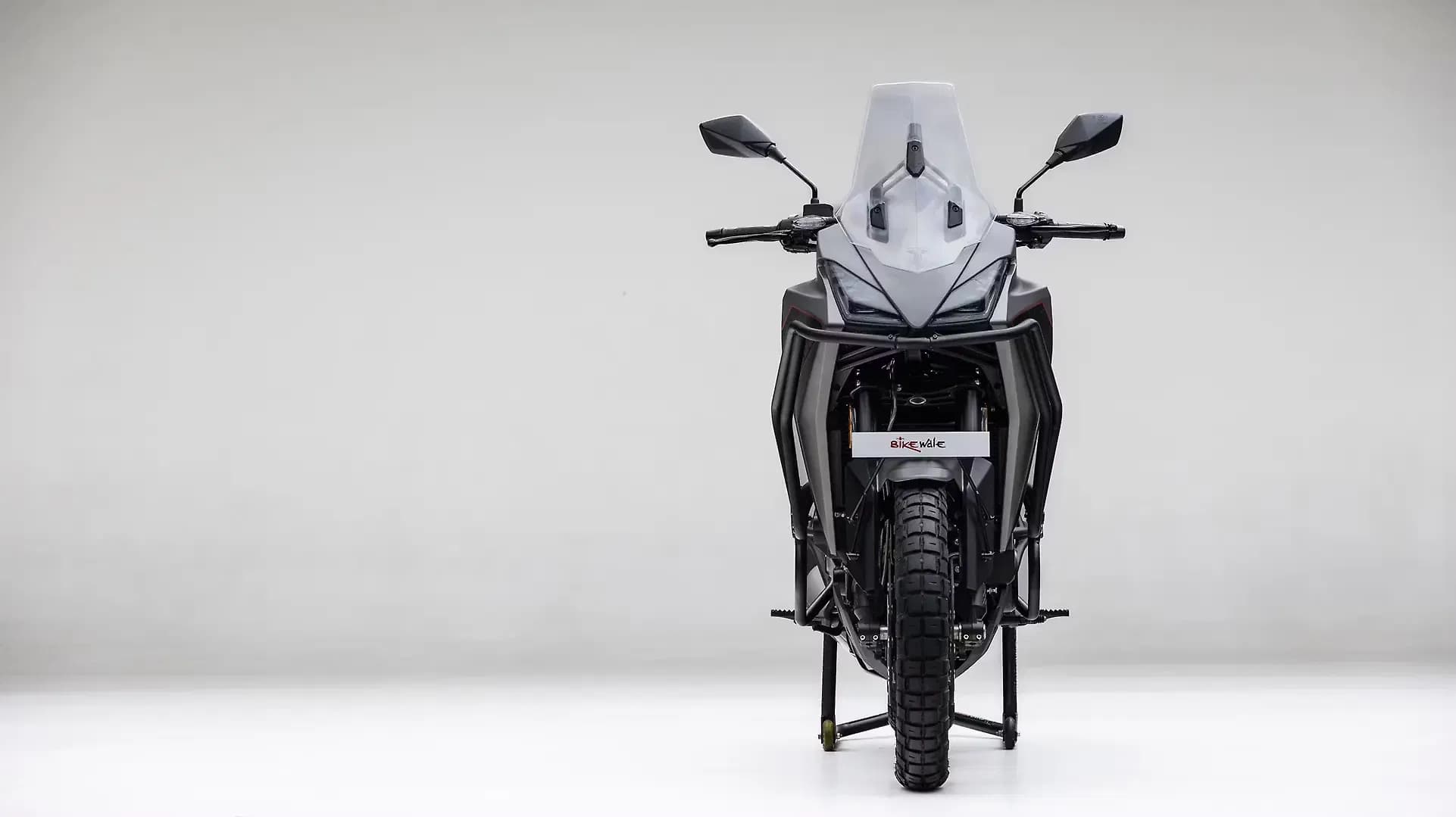 Moto Morini X-Cape Front View