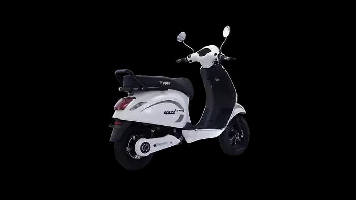 PURE EV EPluto 7G Right Rear Three Quarter
