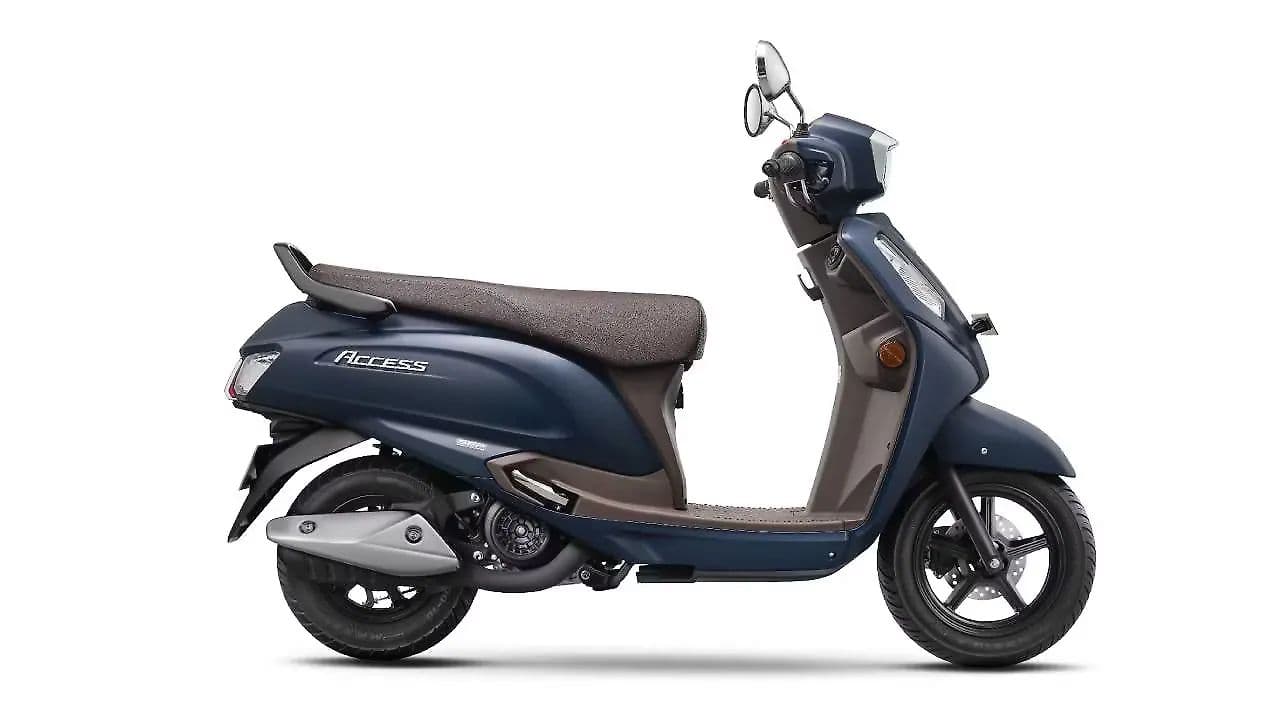 Suzuki Access 125 Right Side View