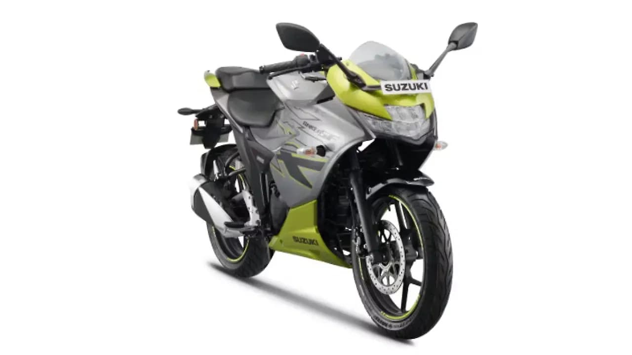 Suzuki Gixxer SF Right Front Three Quarter