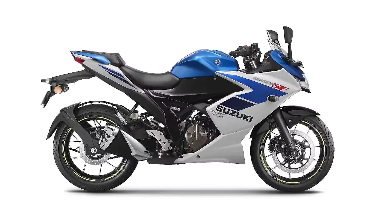 Suzuki Gixxer SF 250 Right Side View