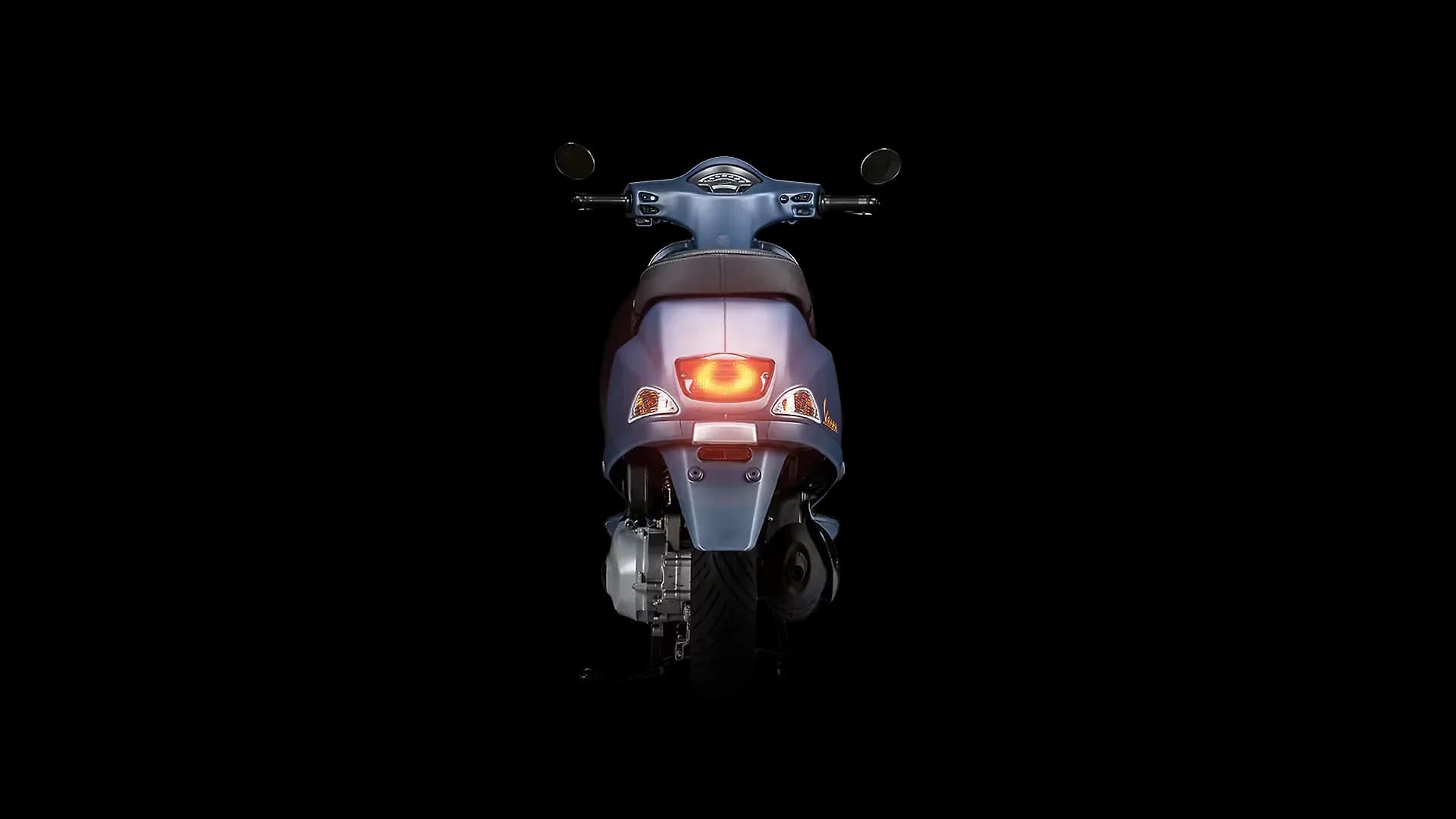 Vespa Officina 8 Rear View