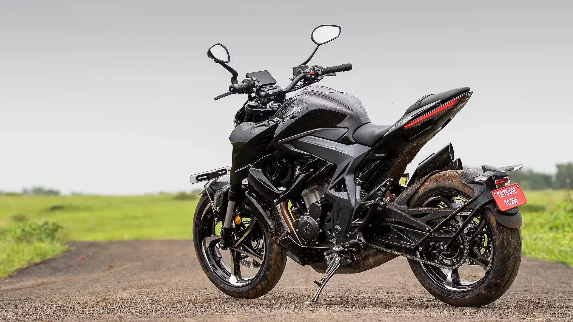 Zontes 350R Left Rear Three Quarter