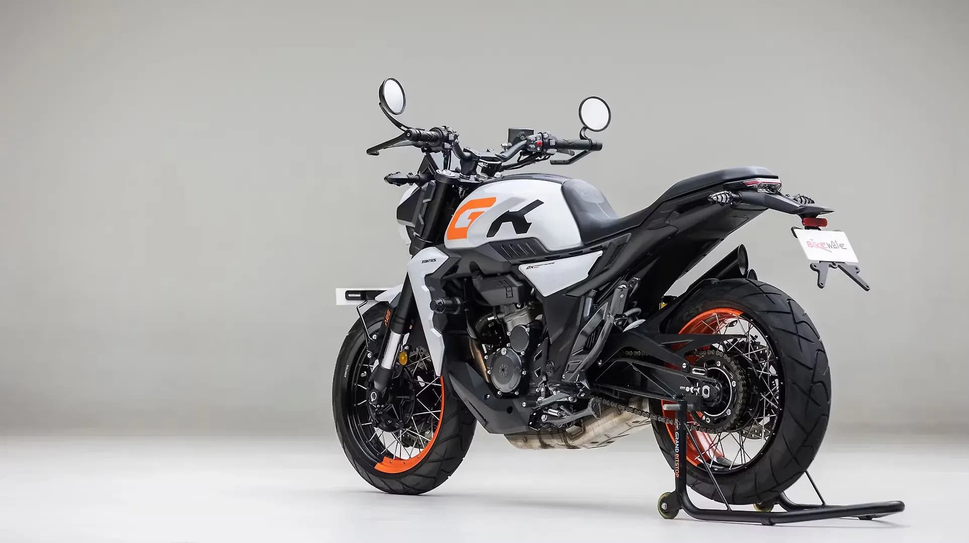 Zontes GK350 Left Rear Three Quarter