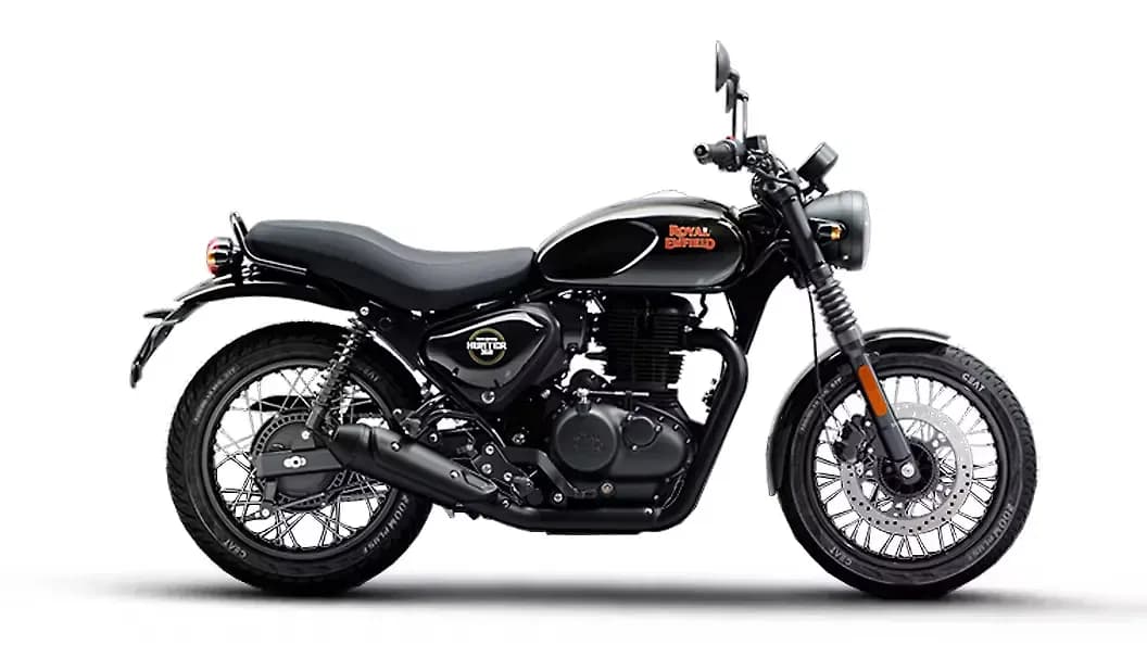 Royal Enfield Hunter 350 in Factory Black