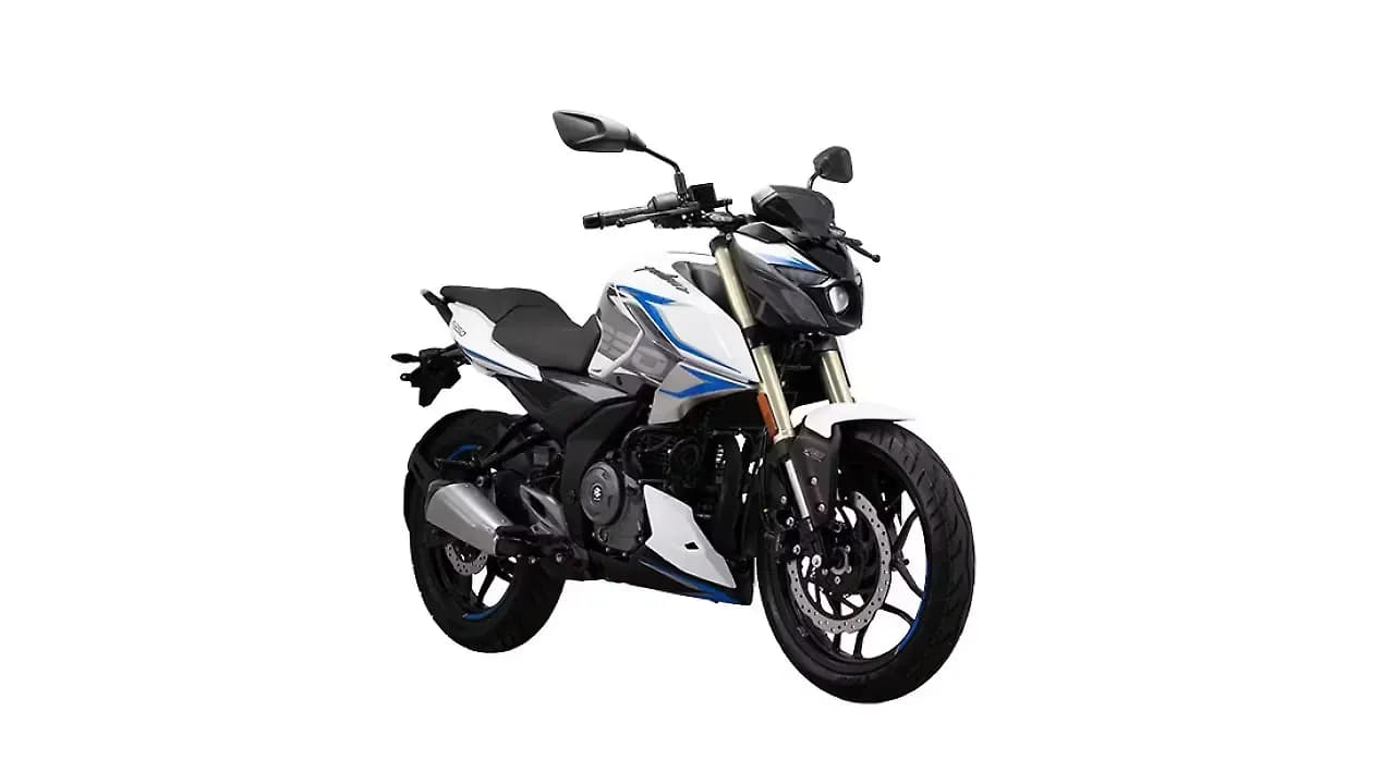 Bajaj Pulsar N250 in Pearl Metallic White