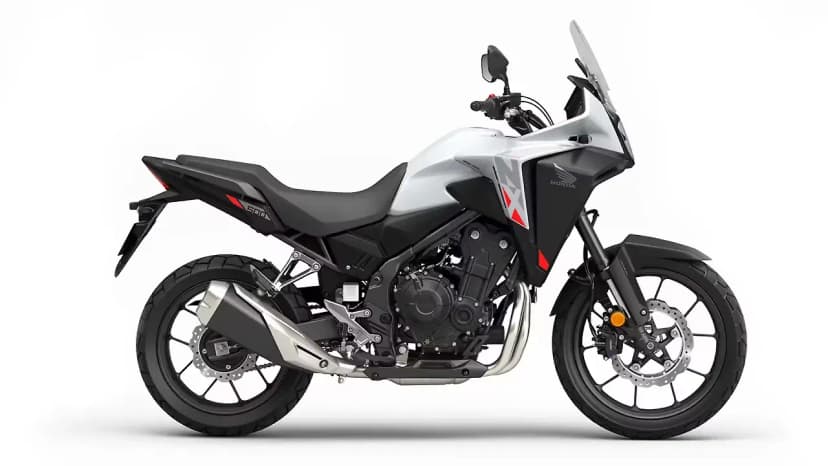 Honda NX500 in Pearl Horizon White