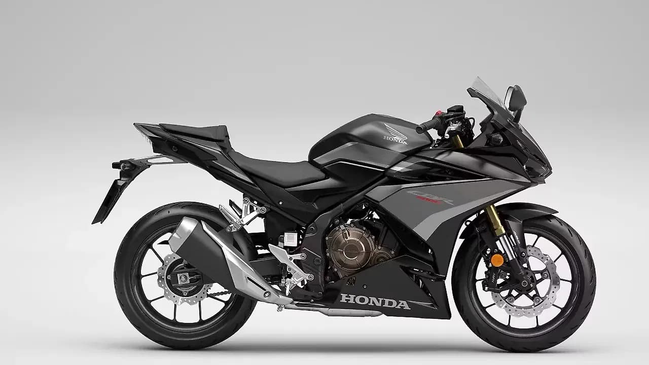 Honda CBR500R in Matte Gunpower Black Metallic