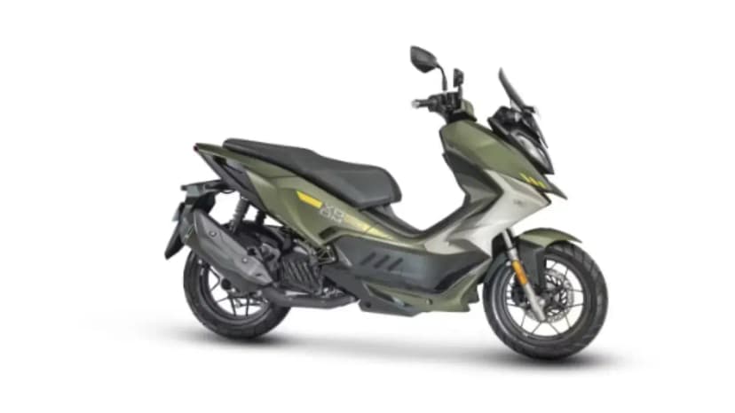 Hero Xoom 160 in Matte Rainforest Green