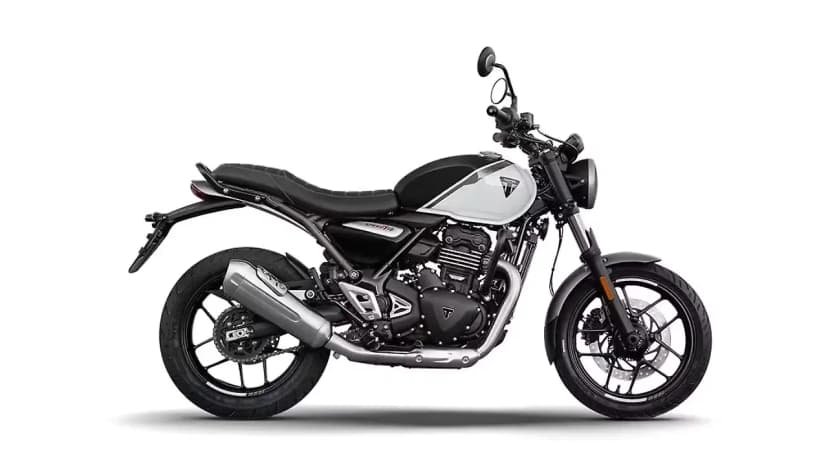 Triumph Speed T4 in Phantom Black / Pearl Metallic White