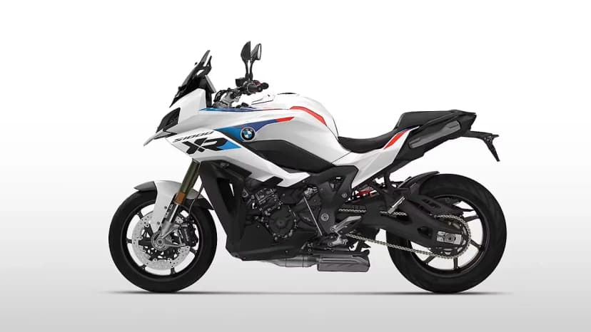 BMW S 1000 XR in Light White/M Motorsport