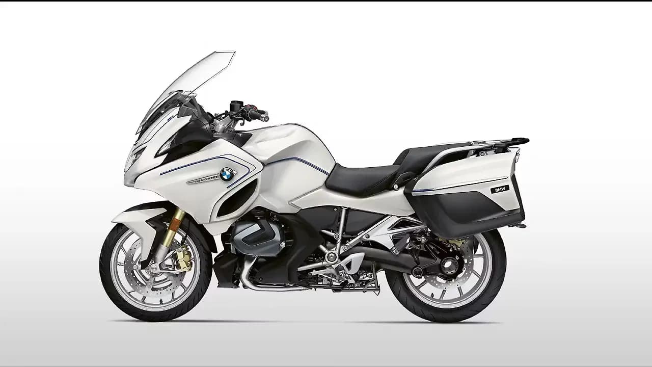 BMW R 1250 RT in Mineral White metallic