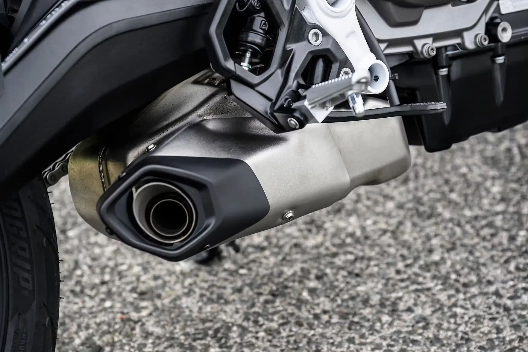 BMW 450 Naked Silencer/Muffler