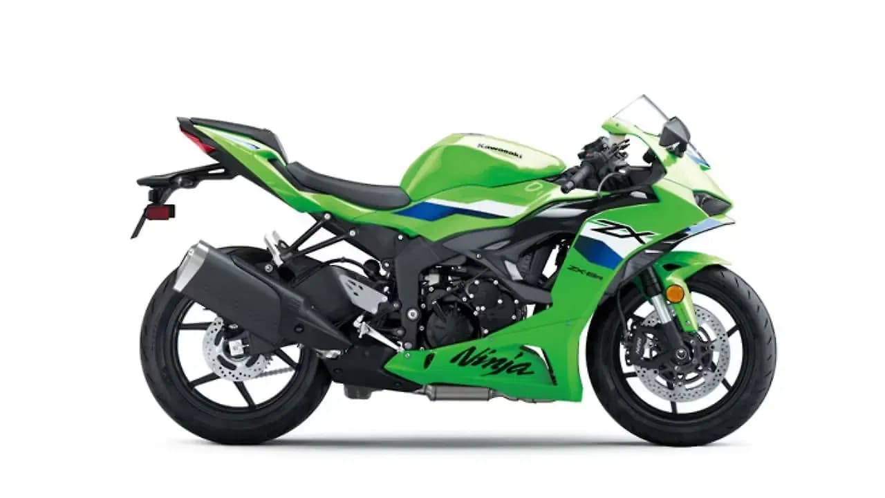 Kawasaki Ninja ZX-6R in Lime Green