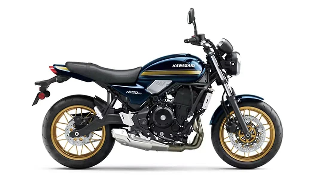 Kawasaki Z650RS in Metallic Ocean Blue