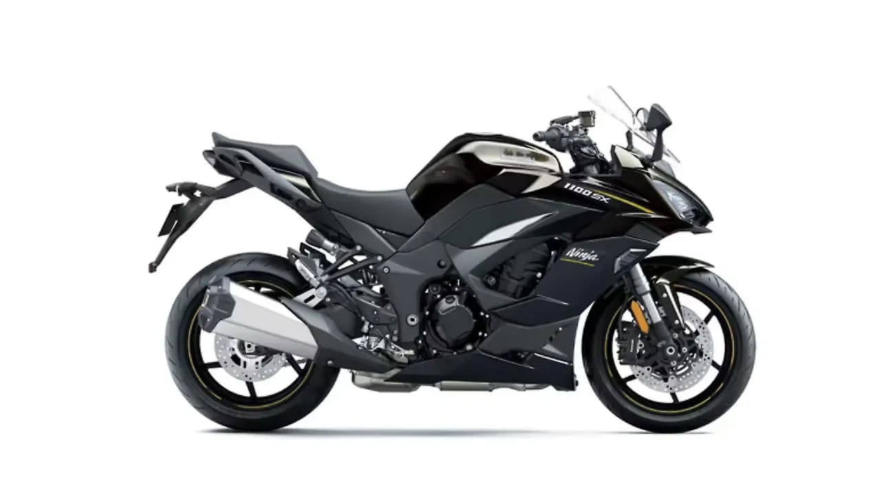 Kawasaki Ninja 1100SX in Metallic Brilliant Golden Black / Metallic Carbon Gray