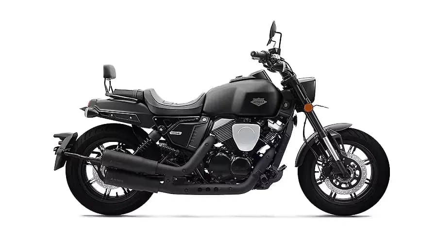 Keeway K-Light 250V in Matte Black