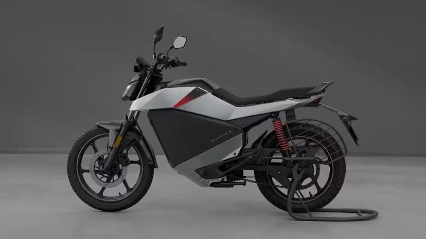 OLA Roadster X Plus in Industrial Silver