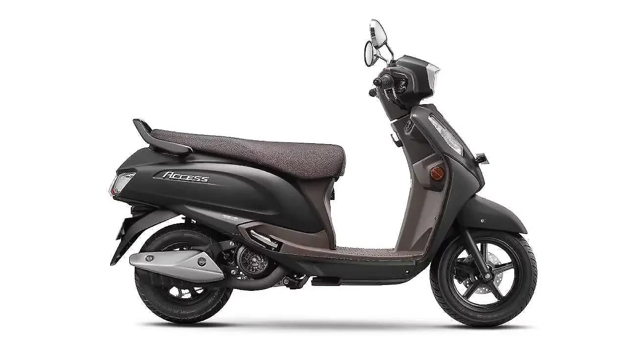 Suzuki Access 125 in Metallic Mat Black